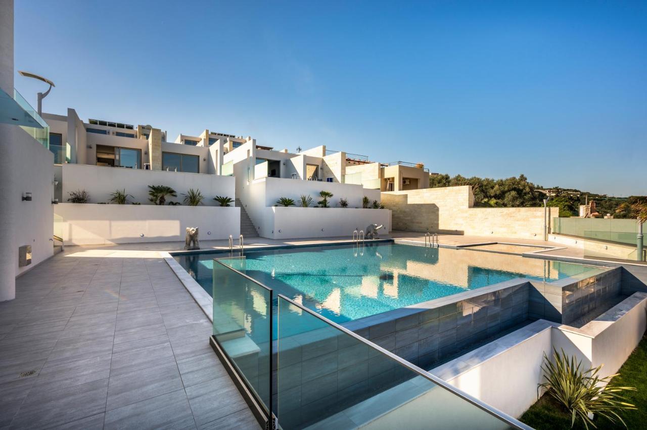 Blue Elephant Boutique & - Adults Only Hotel Almirida